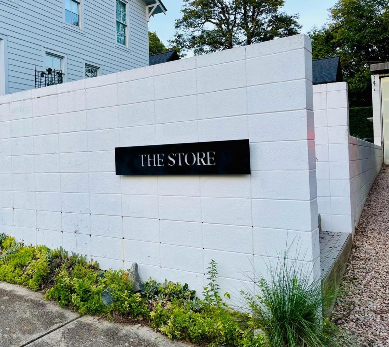 The Store 罗利 外观 照片